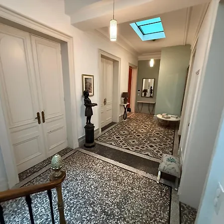 La Du Consulat - Particulier - Ascenseur - Piscine - Villa Bordéus